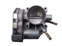 Škrticí Klapka VWAG 030133062C 0280750095 Bosch 1670