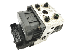 Pumpa Abs Renault Scenic 1 Megane 1 7700423070 0273004331 Bosch Pumpa Abs Renault Scenic 1 Megane 1 7700423070 0273004331 Bosch