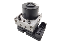 Pumpa Abs Ford Fiesta 8V512M110AD 06.2109-5581.3 Ate 1400 Pumpa Abs Ford Fiesta 8V512M110AD 06.2109-5581.3 Ate 1400