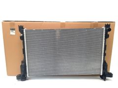 Chladič Motoru Originál Trafic  Vivaro NV300 Talento 1.6dCi 214103569R