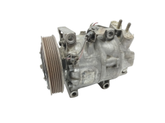 Kompresor Klimatizace 8200133818 CWV618 3.5 V6 Renault Espace 4
