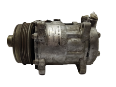 Kompresor Klimatizace Renault Espace 2 7700863108 SD-709 7718 Sanden