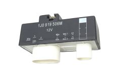 Relé Ventilátorů 1J0919506M B17825 VW Audi Seat Skoda Borsehung