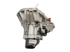 Převodovka Nový originál JR5351 8201181003 1.5 dCi Dacia Sandero Převodovka Nový originál JR5351 8201181003 1.5 dCi Dacia Sandero