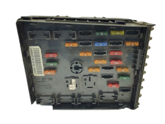 Pojistková Skříň 3C0937125 6359-2777 VW SEAT Audi 68823