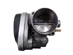 Škrticí Klapka Renault 8200171134 -B 8200190230 1.6 16V 1550 Škrticí Klapka Renault 8200171134 -B 8200190230 1.6 16V 1550