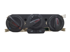 Panel Větrání AC Seat Ibiza 4 6J0820045A