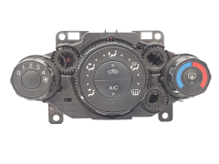 Panel Větrání A/C Ford Fiesta MK7 8A61-19980-AE Panel Větrání A/C Ford Fiesta MK7 8A61-19980-AE