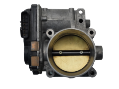 Škrticí Klapka 8677796 Volvo 2.4