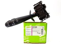 Přepínač Světel Master III Movano NV400 2556000Q0K valeo