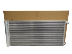 Kondenzátor Klimatizace Originál Renault 921006188R