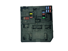 Blok Ovladačů 284B74BA0A 521501F08 Nissan 31608