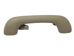 Držák Zadek Pravý/levý Clio 4 739400011R Renault