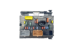 Blok Ovladačů PSA L10-00 9661086980 Delphi 44474 Blok Ovladačů PSA L10-00 9661086980 Delphi 44474