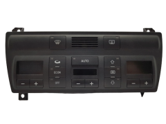 Panel Větrání 5HB00760400 4B0820043F Audi A6 C5 Panel Větrání 5HB00760400 4B0820043F Audi A6 C5