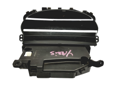 Tachometr Toyota Yaris 21655864-5 21655865-3 37674