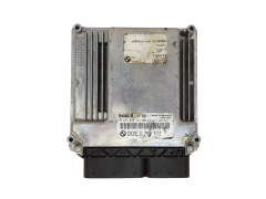 Řídicí Jednotka Motoru BMW 7789572 0281010565 Bosch 30666
