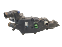 Kryt Termostatu 9643093480 1336W6 2.2HDI Citroen C8 Peugeot 807 Kryt Termostatu 9643093480 1336W6 2.2HDI Citroen C8 Peugeot 807