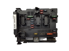 Blok Ovladačů BSM B3 9650664080 PSA Delphi 15018 Blok Ovladačů BSM B3 9650664080 PSA Delphi 15018