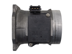Měřič Průtoku Vzduchu Audi 078133471 AFH70-08A 2,4 2,8 V6