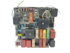 Pojistková Skříň Fiat 13687865 Pojistková Skříň Fiat 13687865