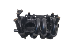 Sací Potrubí 8200084509 7700273860 1.4 8v Renault 