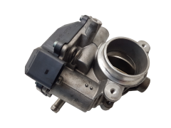 Škrticí Klapka 04L128063T 04L128059T VW Audi Seat Skoda TDI