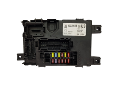 Pojistková Skříň 13320628 28224264 401154265 Opel GM Pojistková Skříň 13320628 28224264 401154265 Opel GM