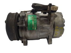 Kompresor Klimatizace Citroen Peugeot SD7V16 1106F Sanden 7106