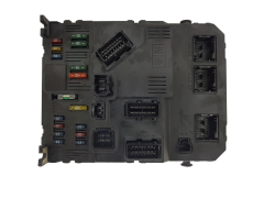 Blok Ovladačů BSI E01-00 S118085320C 9652474680 PSA Siemens 1339