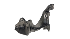 Držák Motoru 147174072R 1.6DCI Renault Trafic 3 Vivaro 2 NV300 0km Držák Motoru 147174072R 1.6DCI Renault Trafic 3 Vivaro 2 NV300 0km