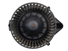Ventilátor Dmýchadlo Audi Seat 8E1820021E 9020016 Valeo 1049