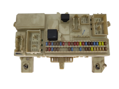 Pojistková Skříň Volvo 30728906 519096408 20126