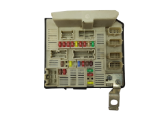 Blok Ovladačů Renault USM-X61 N3 8201044235 15017
