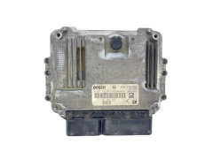 Blok Ovladačů 0281011913 55556262 Opel Bosch GM Isuzu Blok Ovladačů 0281011913 55556262 Opel Bosch GM Isuzu