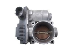 Škrticí Klapka Nissan Almera RME50-02 SERA576-01 1.8 16V Hitachi 1394