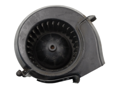 Ventilátor Dmýchadlo VW Audi 321819015