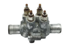 Ohřívač vody 8200717825 2.0 DCI 2.3 DCI Renault Opel Nissan