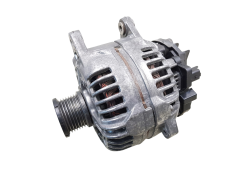 Alternátor 8200660022 0124525137 2.5 DCI Renault Master 2 OK  Alternátor 8200660022 0124525137 2.5 DCI Renault Master 2 OK