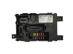 Pojistková Skříň Opel 13308950 28189302 401154265 GM Delphi 18918 Pojistková Skříň Opel 13308950 28189302 401154265 GM Delphi 18918