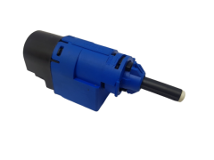 Spínač Pedálu Spojky Clio 4 Captur 253256730R Renault