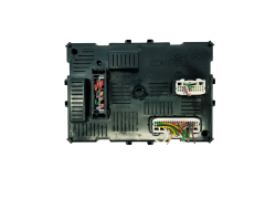 Blok Ovladačů BCM L2CR 19759041 8201054128 Renault 31416