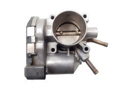 Škrticí Klapka 030133062C 0280750095 VW Seat Audi Bosch 1448