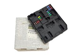 Pojistková Skříň Originál Renault 284B68425R