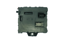 Blok Ovladačů BCM-N2 8200870483 28330050-9A Renault Blok Ovladačů BCM-N2 8200870483 28330050-9A Renault