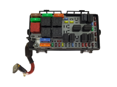 Pojistková Skříň 13217394 EH Opel GM 18990 Pojistková Skříň 13217394 EH Opel GM 18990