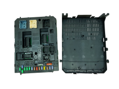 Blok Ovladačů JCI 2125407-1 PSA Johnson Controls 31104