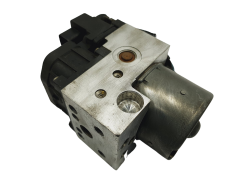 Pumpa Abs Nissan Almera 476605M303 0273004596 Bosch 63601