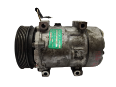 Kompresor Klimatizace Renault Megane I 7700866828 SD7V16 1132F Sanden 6973
