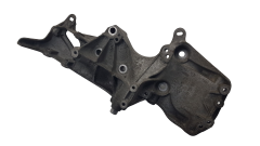 Příslušenství, držák Renault 8200178985 1.4 1.6 16V